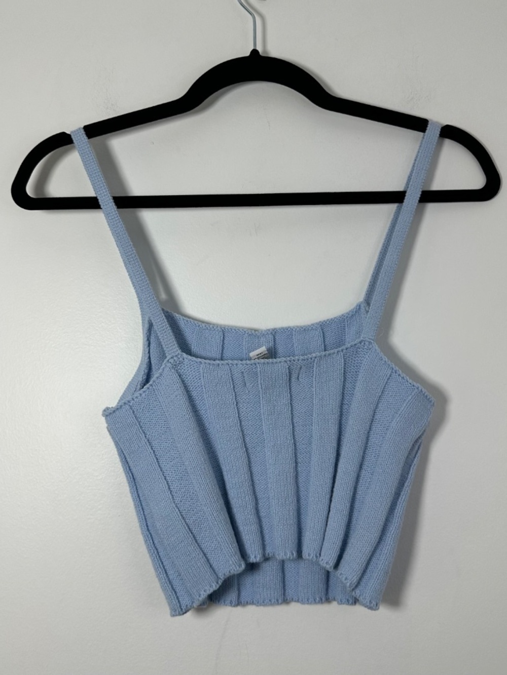 NEW Urban Outfitters Size Medium Ribbed Knit Blue Camisole Crop Top Summer - Picture 3 of 9